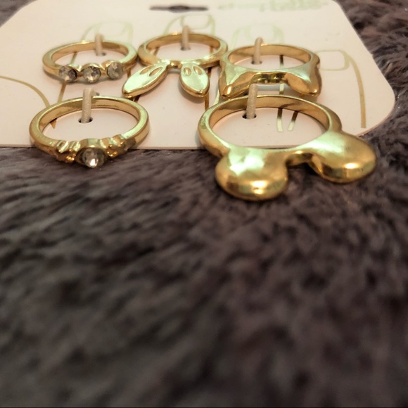 Gold Rings - Picture 4 of 5